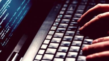 Falha na OpenAI : Pesquisadores usam software da Anthropic para acessar dona do ChatGPT